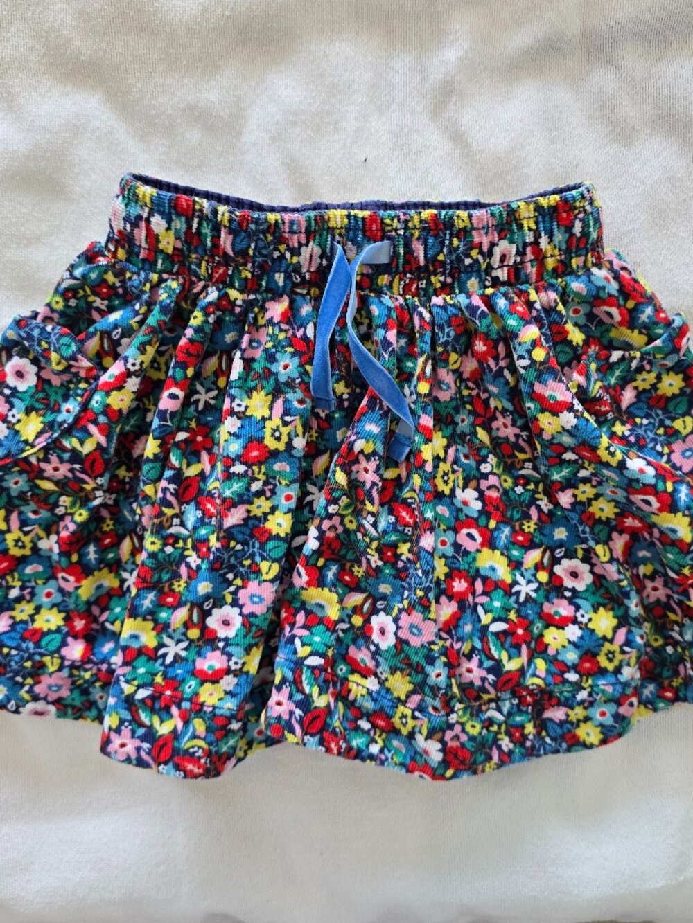 2-3Y Mini Boden Corduroy skirt with heart pockets - Floral